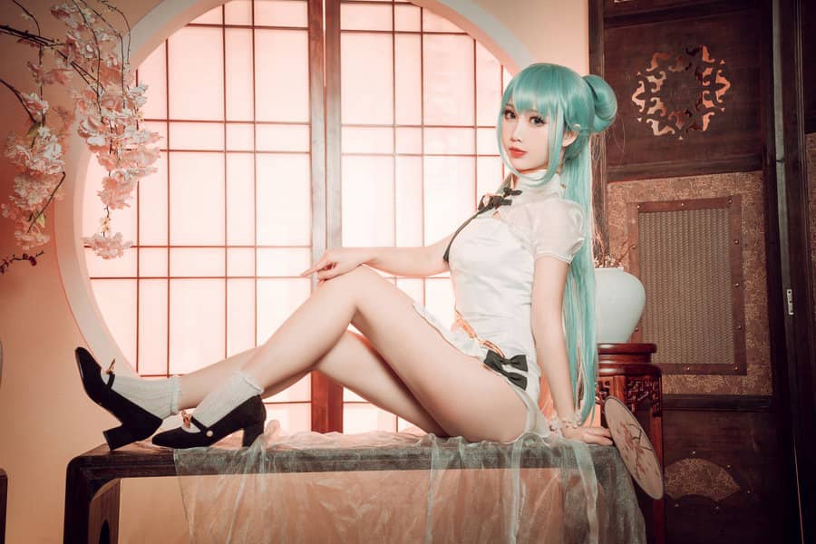 面饼仙儿COSPLAY写真图片包合集[137套][持续更新]