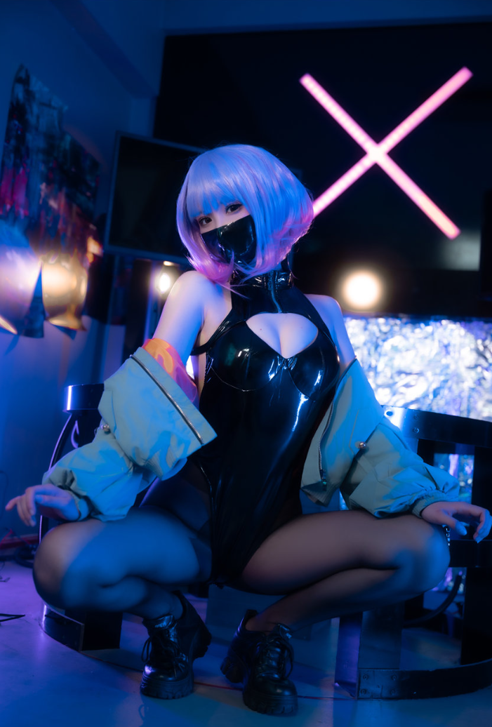 Quan冉有点饿cosplay写真LUNA 高叉兔女郎，酷炫黑丝女郎